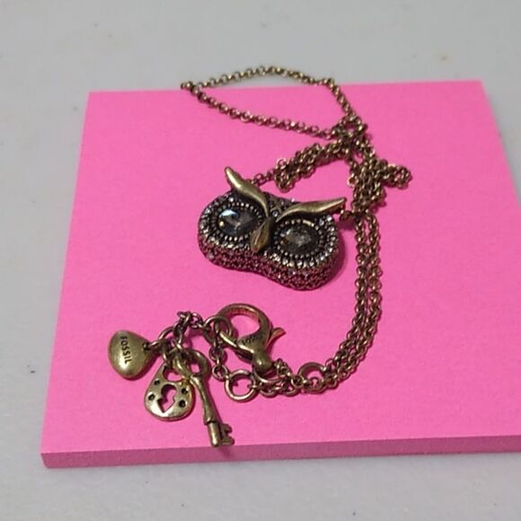 Fossil Owl Necklace - Picture 1 of 3